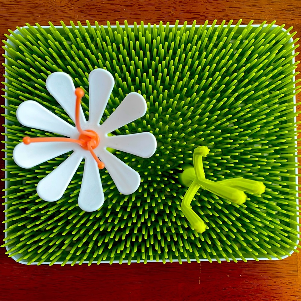 Boon Grass Countertop Baby Bottle Drying Rack + Poke & Stem Accessories